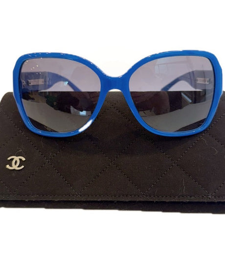 Chanel blue logo sunglasses from the pre-owned designer accessories collection