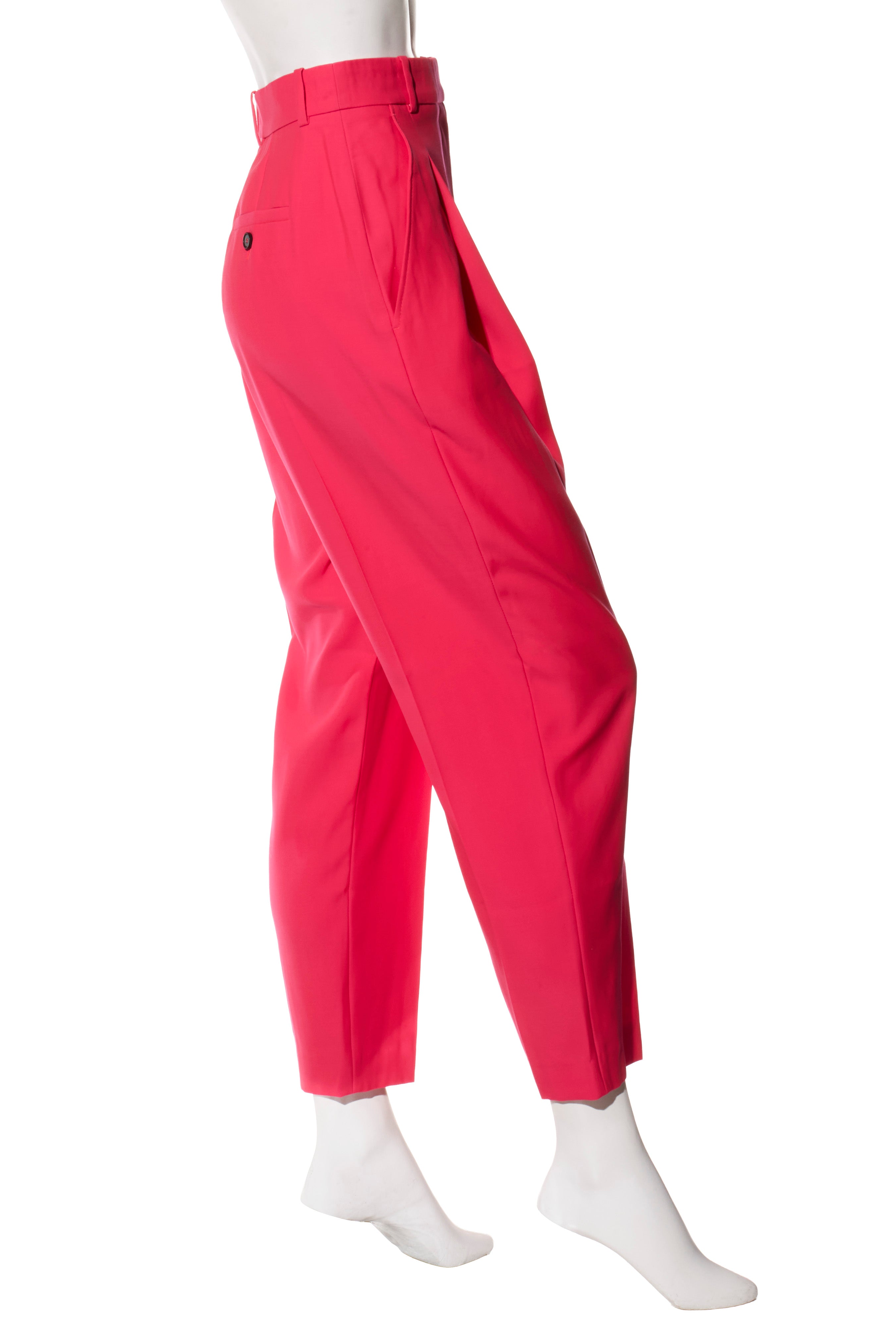 Alexander McQueen Spring/Summer 2022 Hot Pink Wool Double-Breasted Pantsuit IT 40