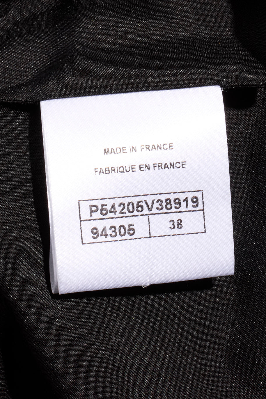 Chanel Black Wool Slim Cropped Pants Size 38 (US 6)