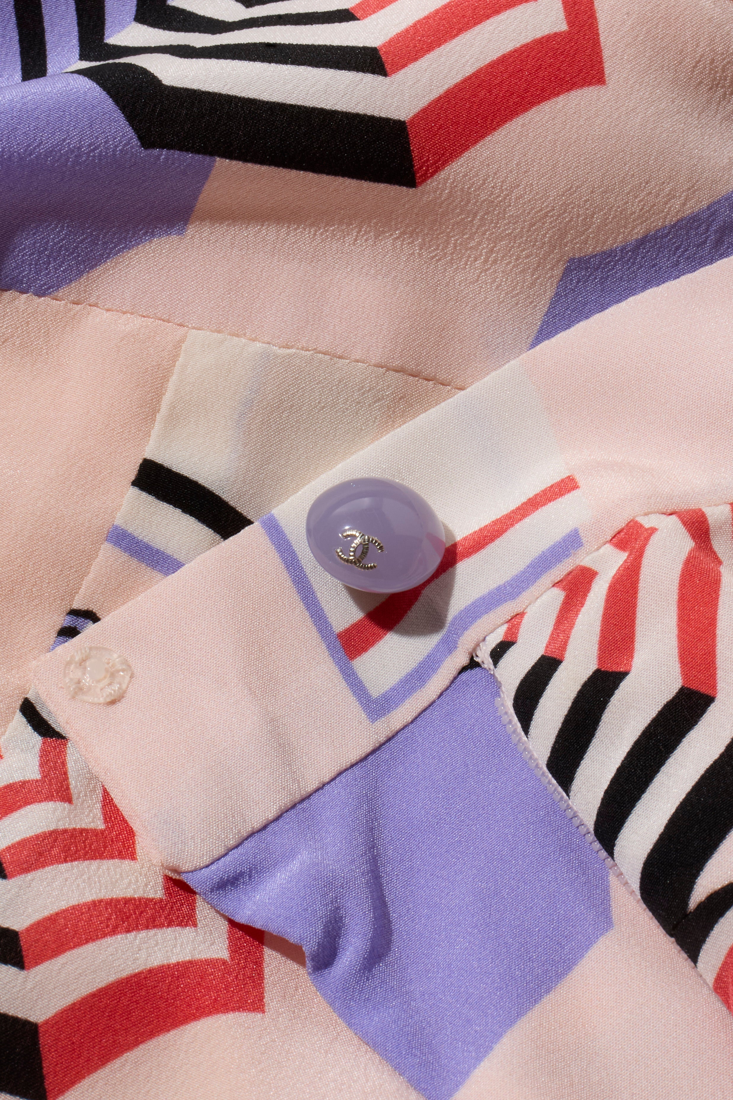 Chanel SS2019 Silk Lipstick Print Blouse & QPants Set FR 38 Runway Documented Collector’s Piece