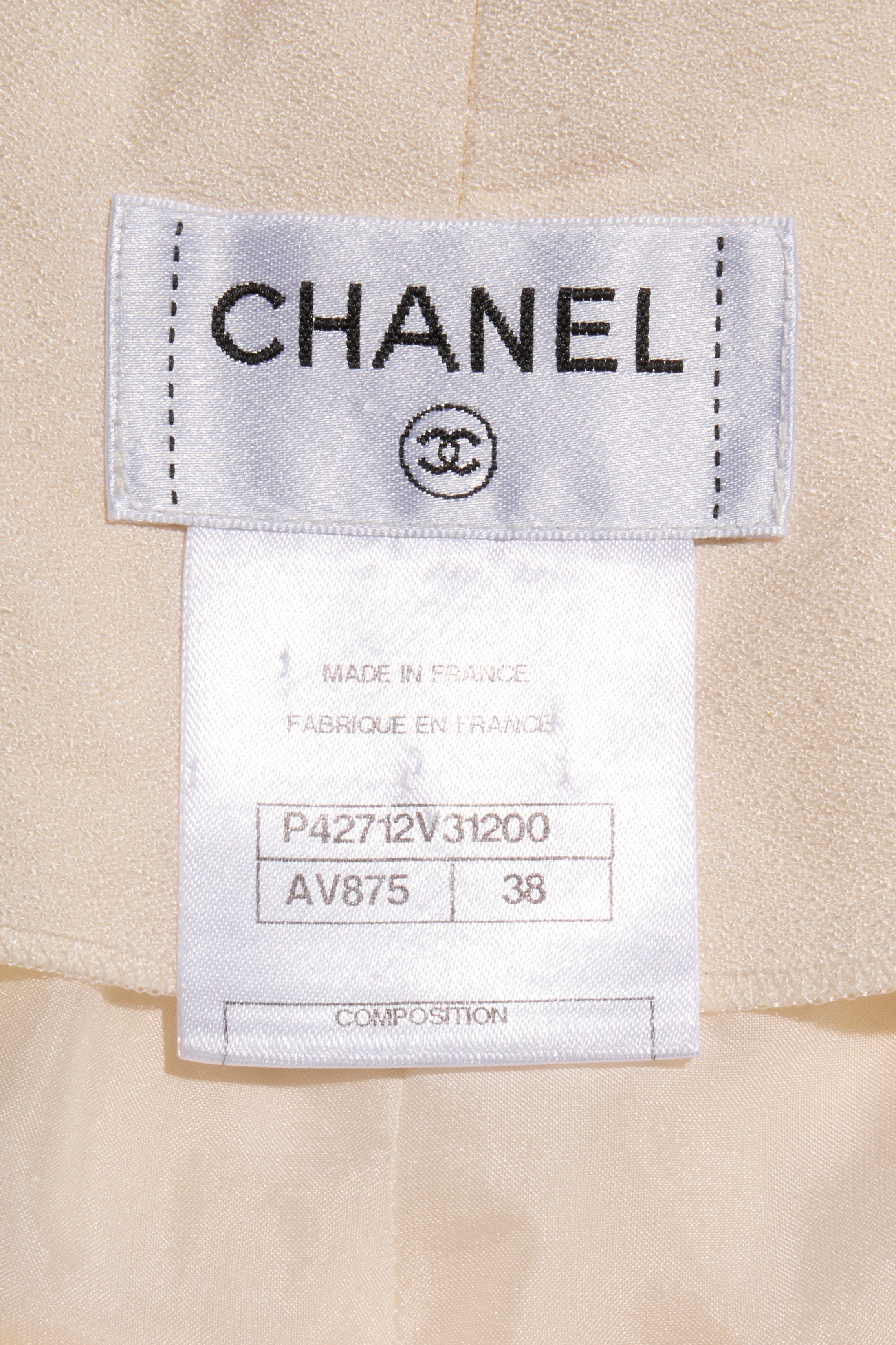 Chanel Spring 2012 Cream Silk Pleated Shorts with Crystal CC Button FR 38