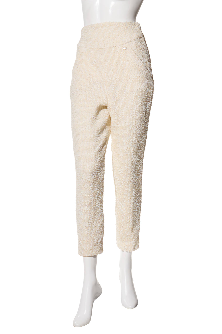 Chanel 2019 La Pausa Runway Cream Bouclé Tweed Suit Jacket & Pant Set Size 36