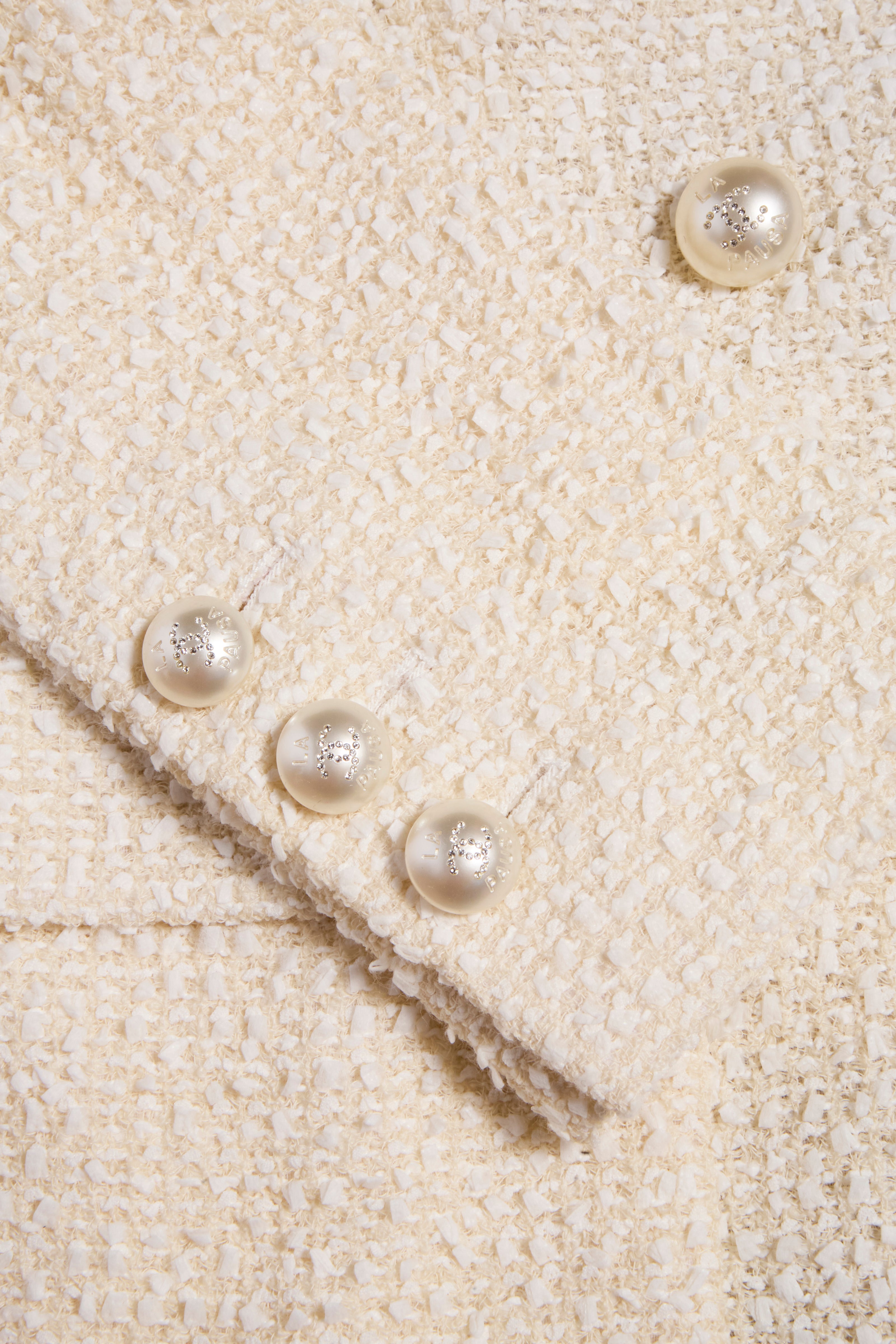 Chanel 2019 La Pausa Runway Cream Bouclé Tweed Suit Jacket & Pant Set Size 36