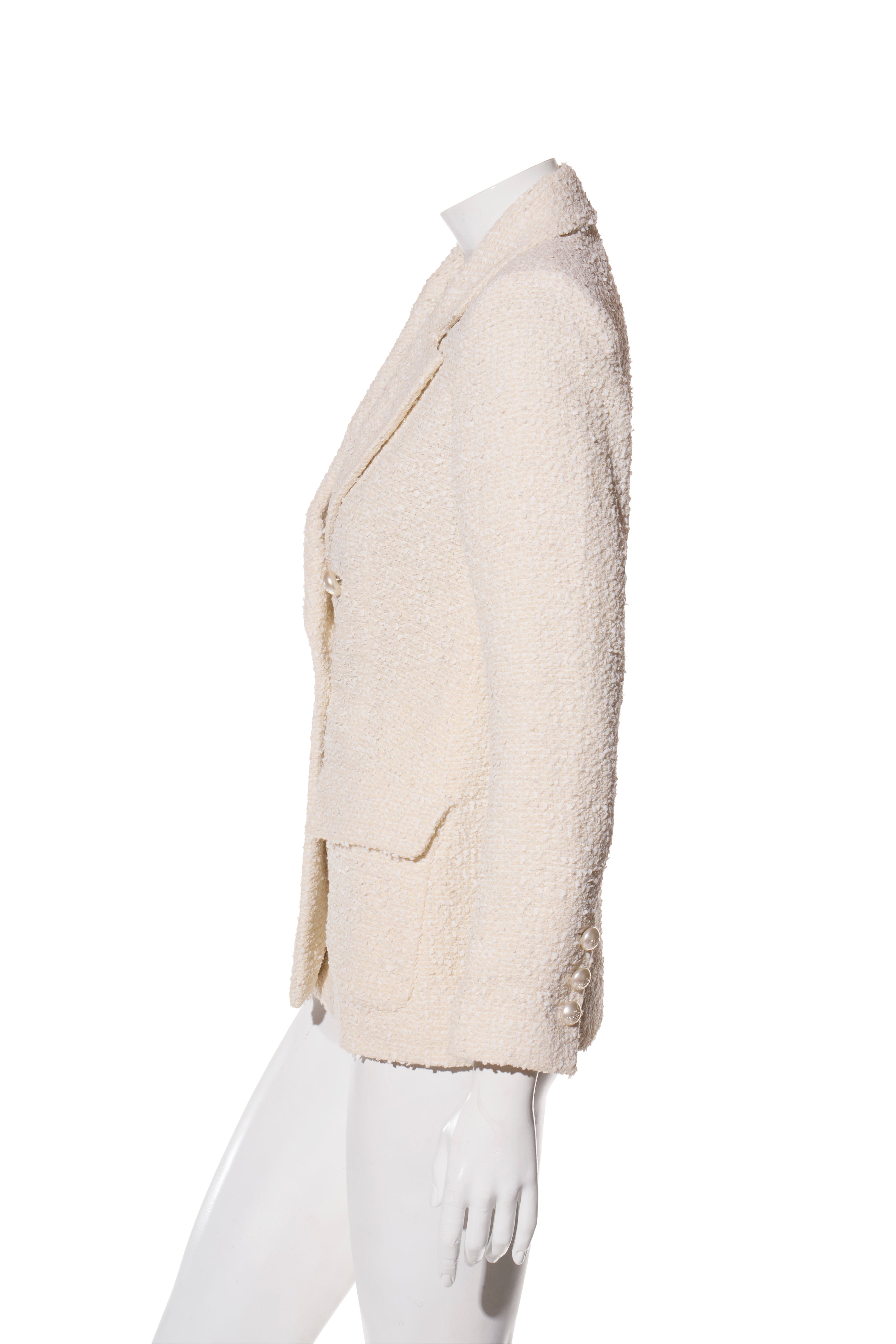 Chanel 2019 La Pausa Runway Cream Bouclé Tweed Suit Jacket & Pant Set Size 36