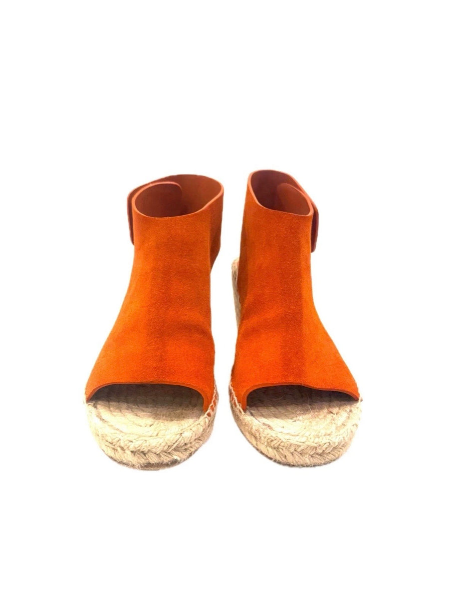 Straight-on front view of Céline SS16 espadrille wedge sandals with clean suede upper and jute platform detail.