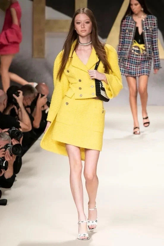 Chanel Spring/Summer 2022 Runway Yellow Tweed Skirt Suit, FR 36 / 34