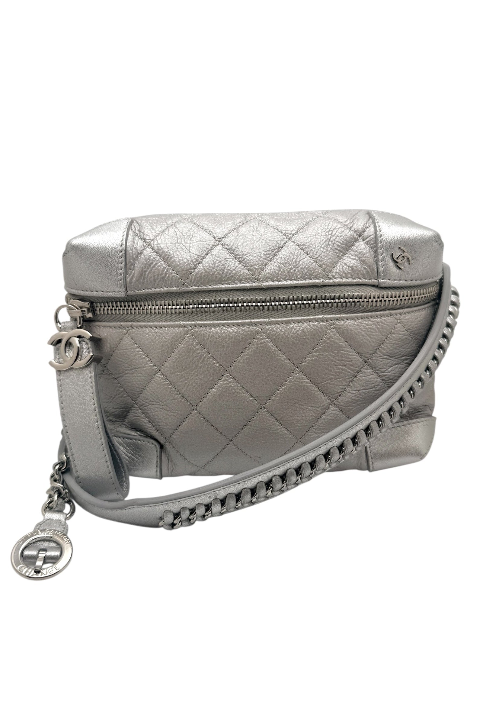 Front view of Chanel metallic silver quilted leather bum bag from the Spring Summer 2017 collection featuring diamond quilting, top zip closure, and silver tone CC logo hardware.