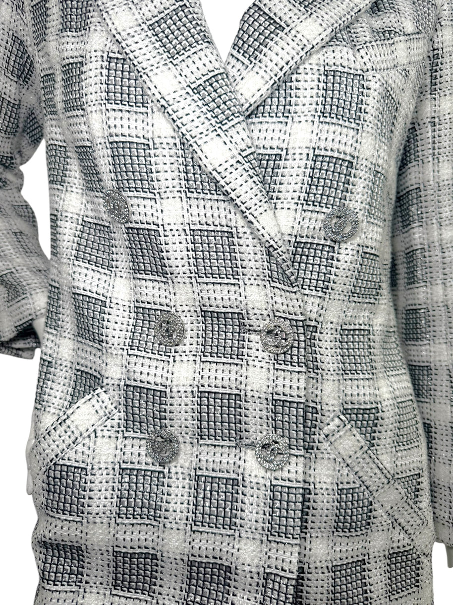Chanel 2020P Tweed Blazer Dress Jacket FR 36 Ivory Black CC Buttons