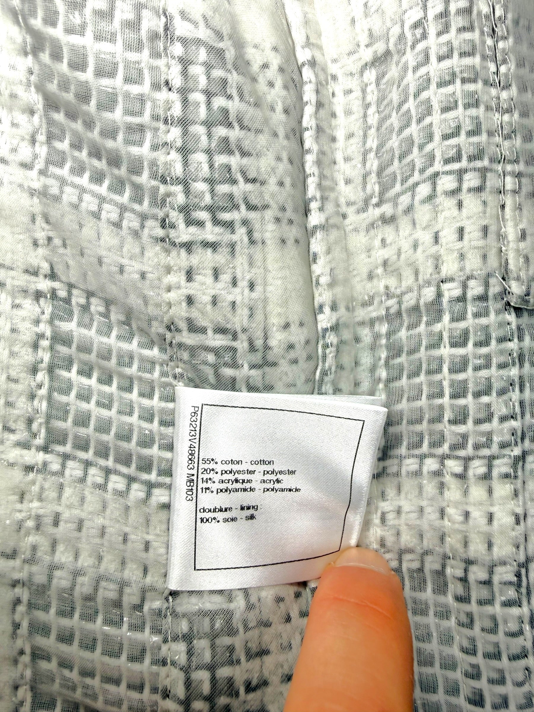 Chanel 2020P Tweed Blazer Dress Jacket FR 36 Ivory Black CC Buttons