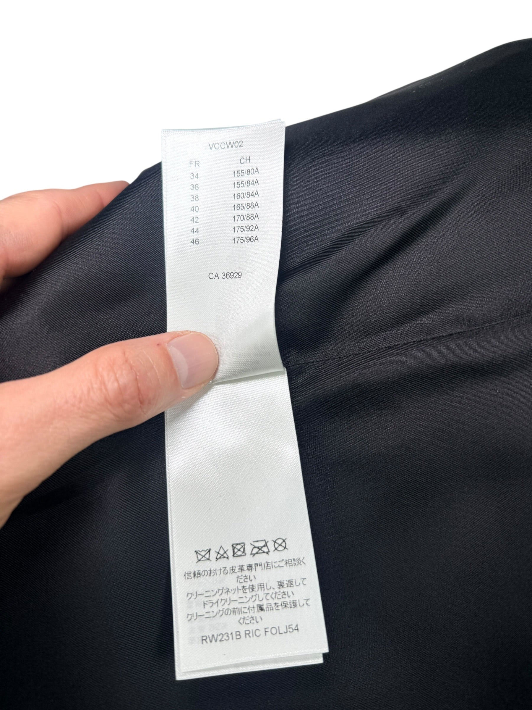 Louis Vuitton SS2023 Runway Leather Diamond Intarsia Jacket FR 36 NWT