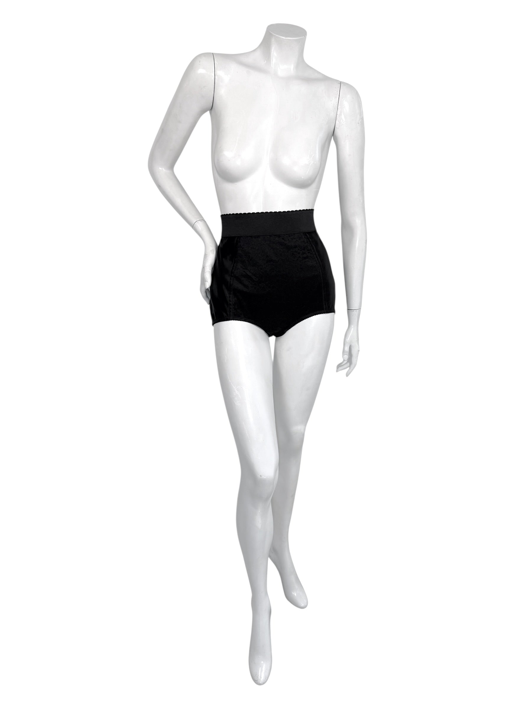 Dolce & Gabbana Black Lace High-Waisted Shorts IT 42