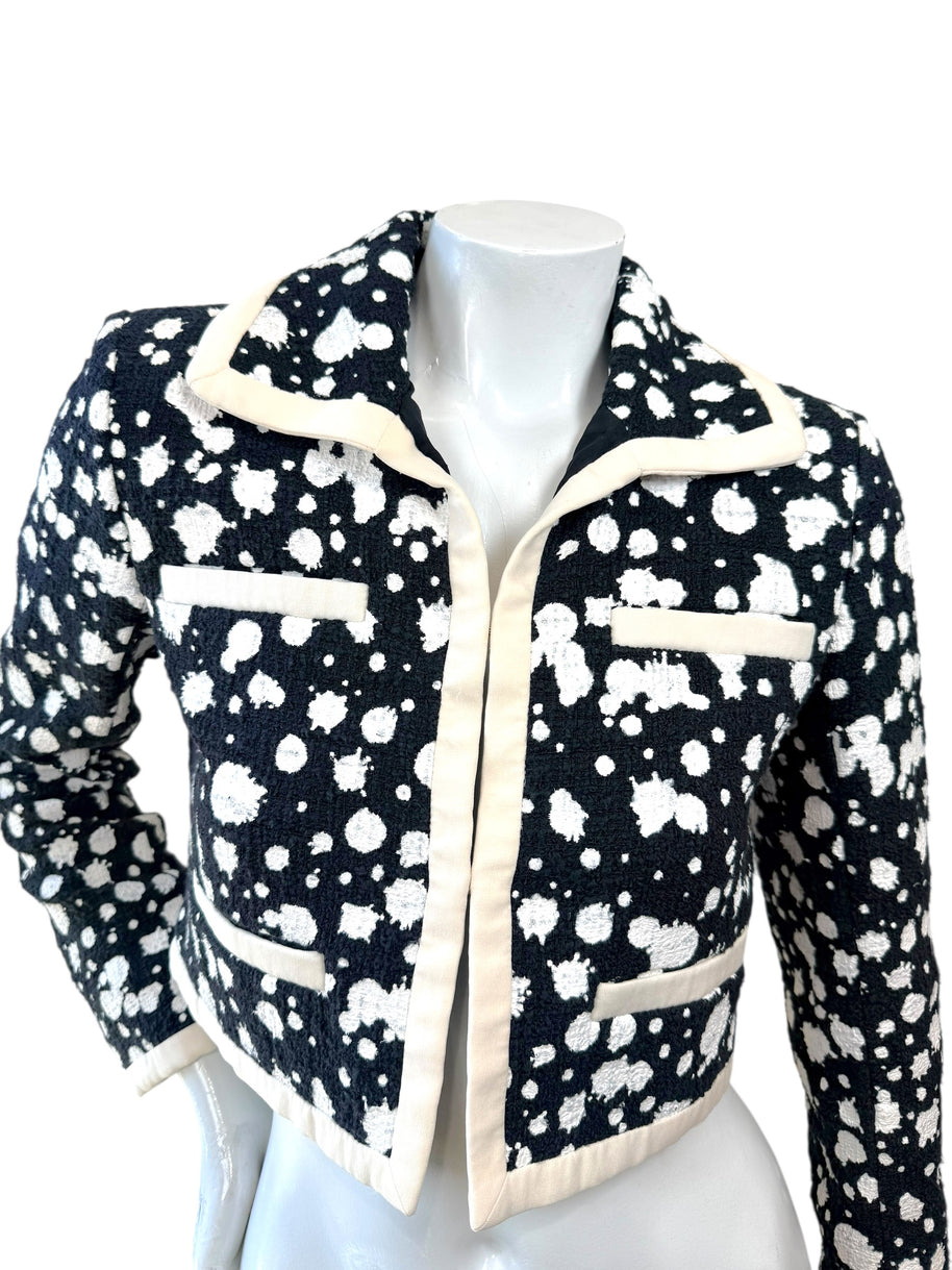 Chanel 2015 Bouclé Cropped Jacket Black White FR38
