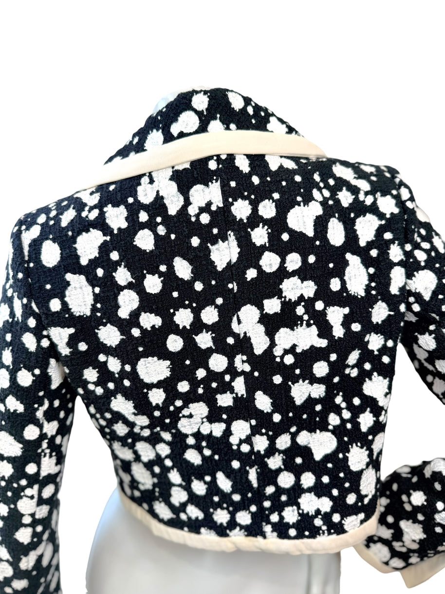 Chanel 2015 Bouclé Cropped Jacket Black White FR38