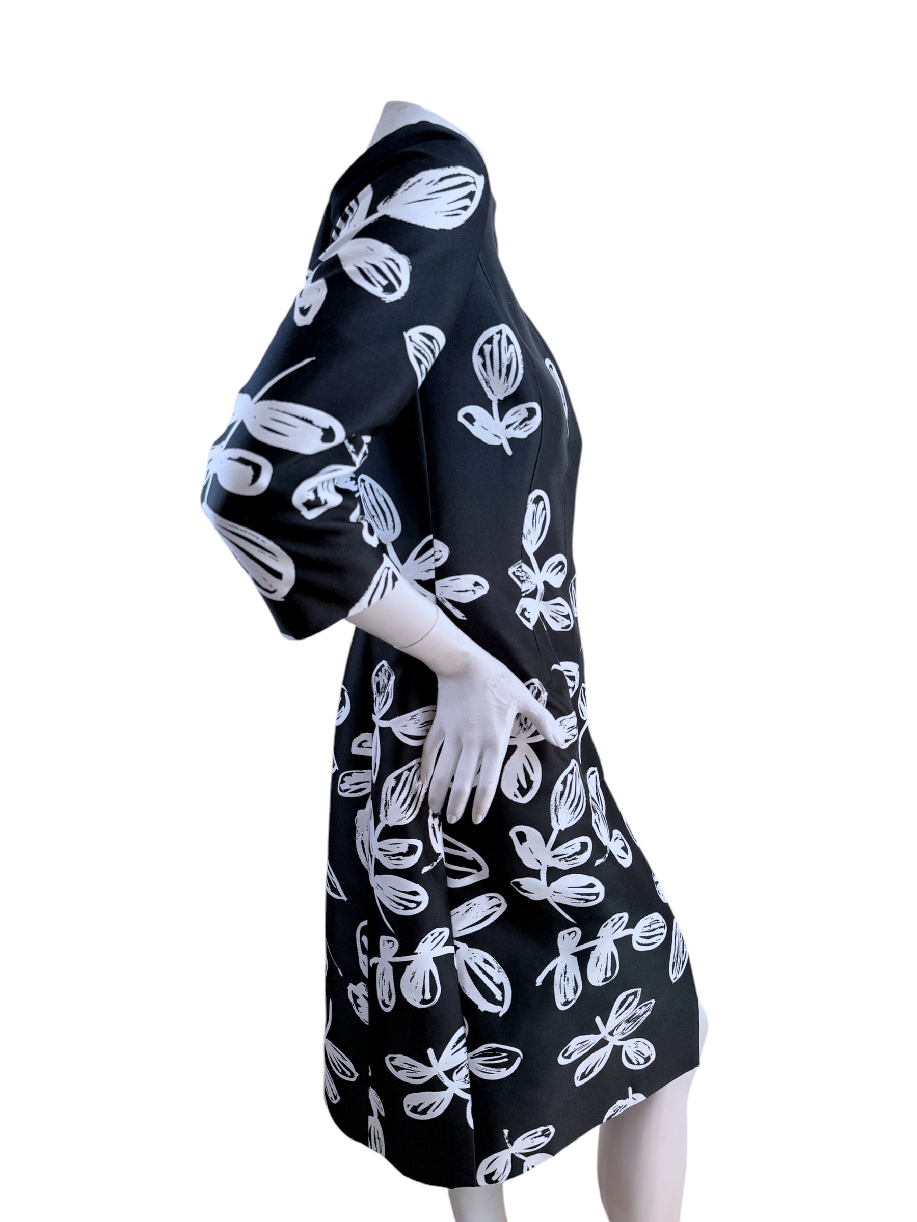 Oscar de la Renta Spring 2018 Leaf Print Coat Dress Silk Lined