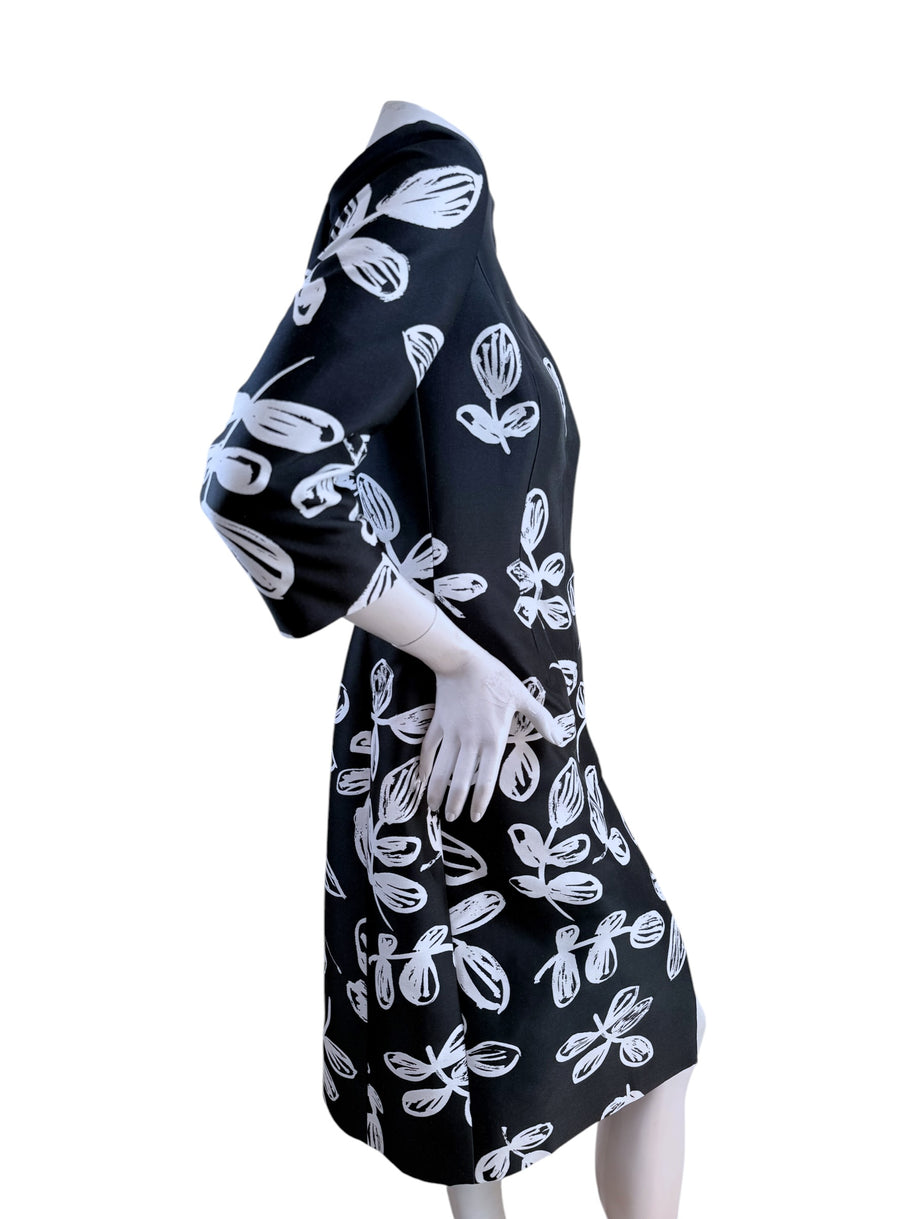 Oscar de la Renta Spring 2018 Leaf Print Coat Dress Silk Lined