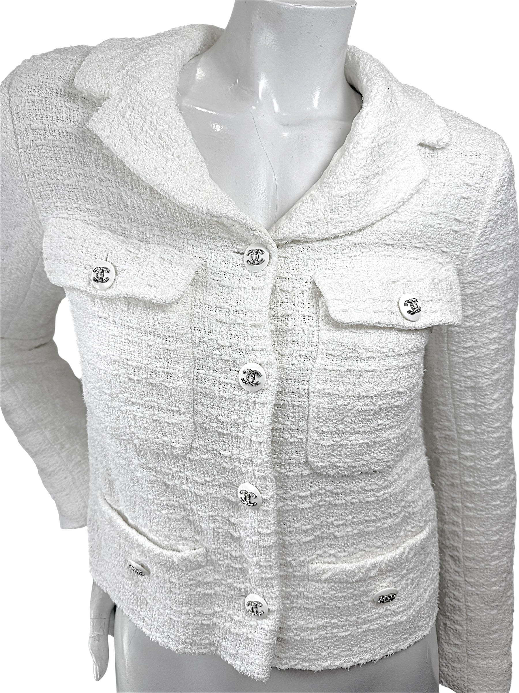 Chanel Spring Summer 2022 White Bouclé CC Button Jacket FR34