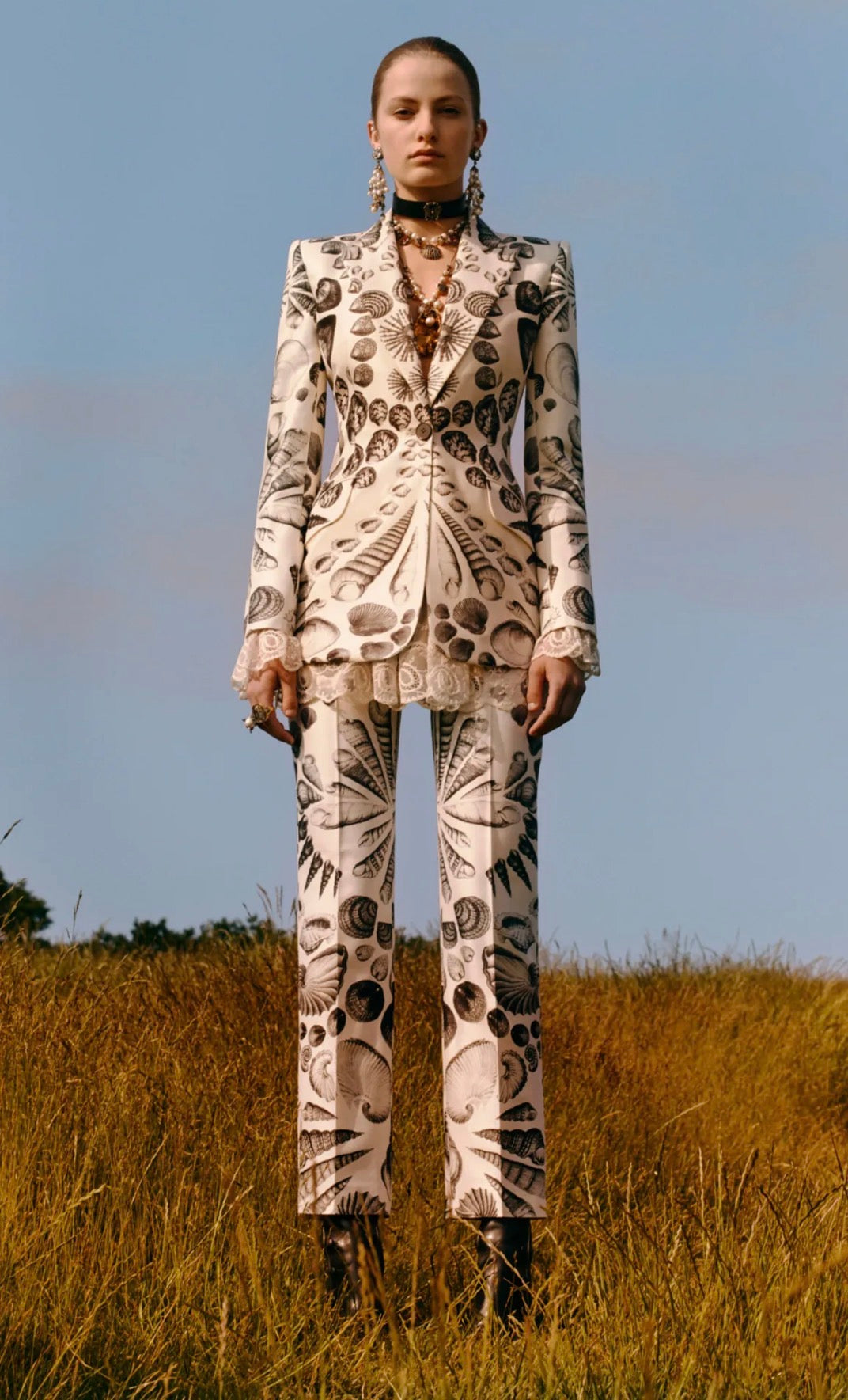 Alexander McQueen Resort 2019 Look 37 featuring the collection’s documented seashell print