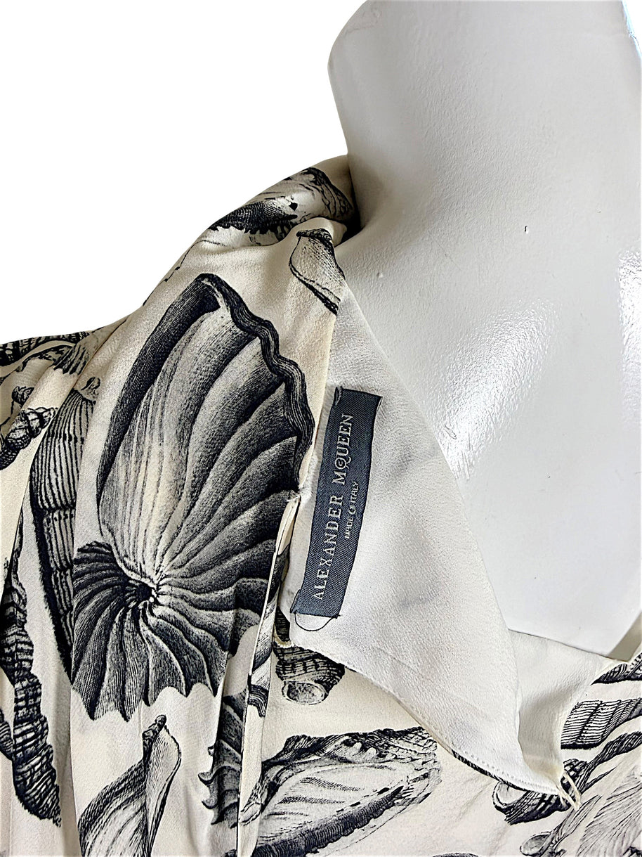 Alexander McQueen Made in Italy designer label inside Resort 2019 seashell print silk dress
