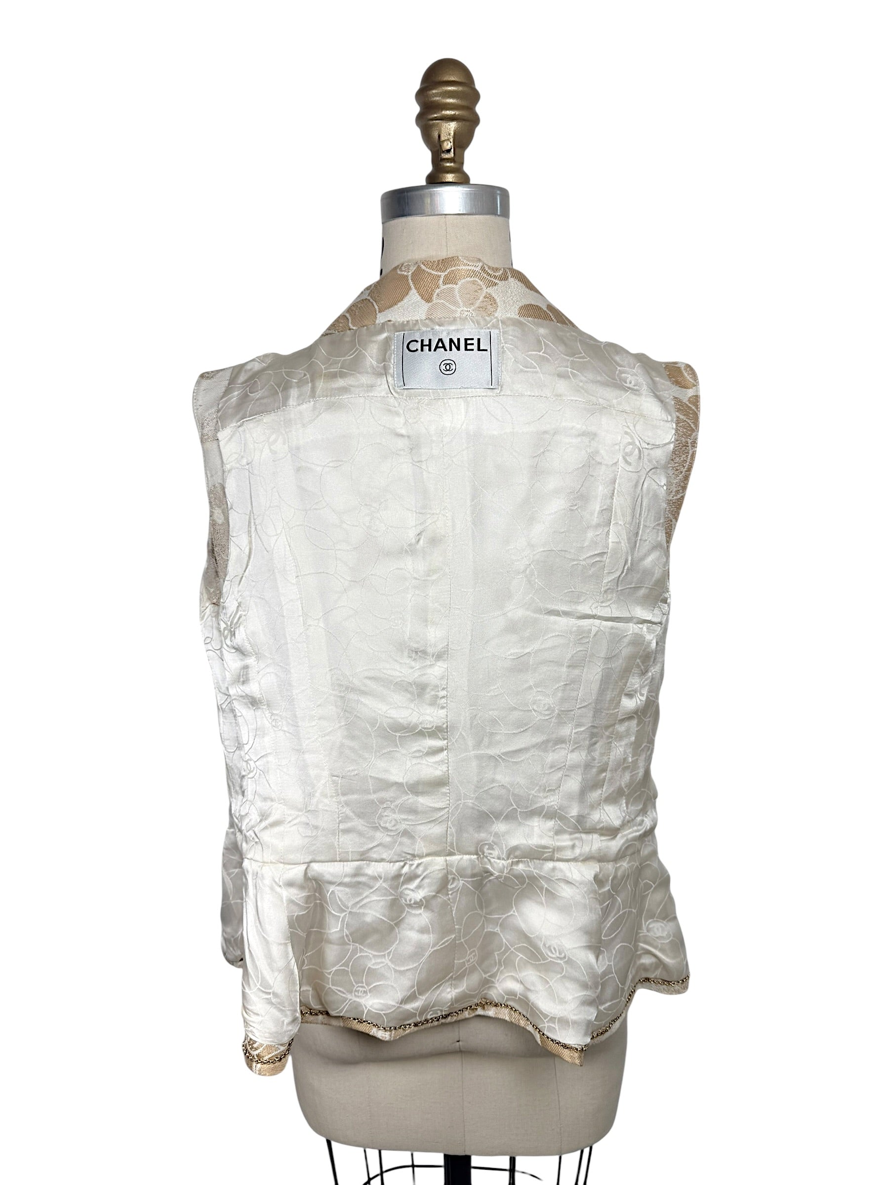 Chanel vest interior silk lining with tonal floral pattern luxury construction