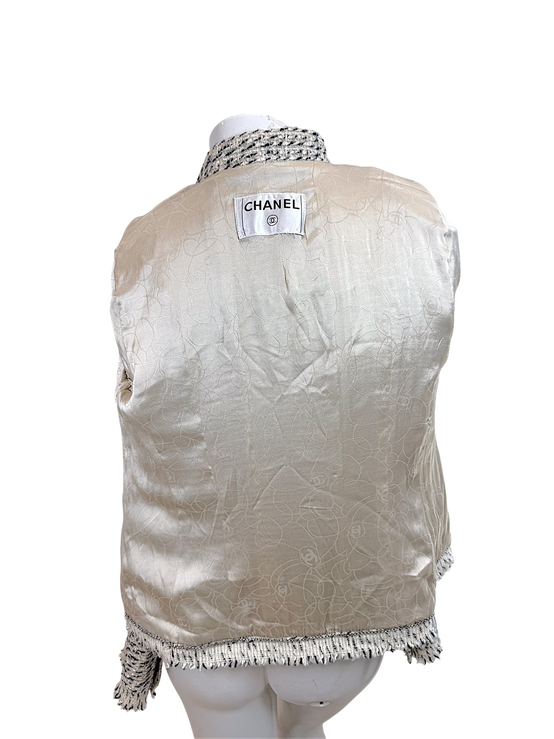 Interior view of Chanel silk camellia jacquard lining inside authentic 2004 Lesage tweed jacket