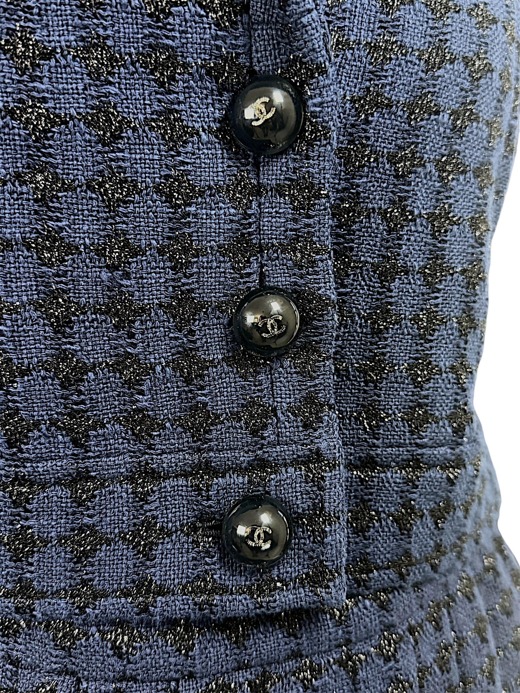 Chanel CC logo buttons detail on blue and black tweed jacket Spring 2016