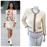 Chanel Cruise 2020 Look 74 ivory tweed jacket shown on the runway