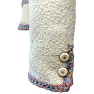 Chanel Cruise 2020 ivory tweed jacket cuff and button detail