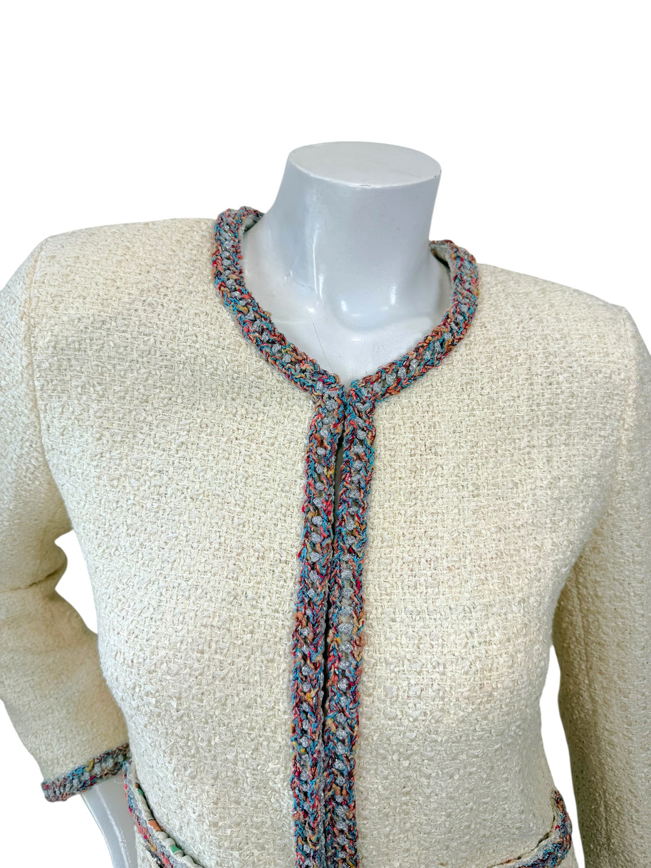 Chanel Cruise 2020 tweed jacket neckline and multicolor trim detail