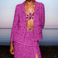 Chanel Cruise 2021 runway Look 13 pink bouclé tweed jacket and skirt set reference image designed by Virginie Viard