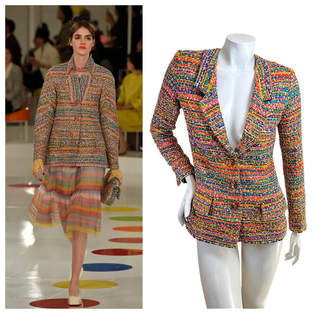 Side by side comparison of Chanel Resort 2016 runway Look 18 and multicolor tweed jacket