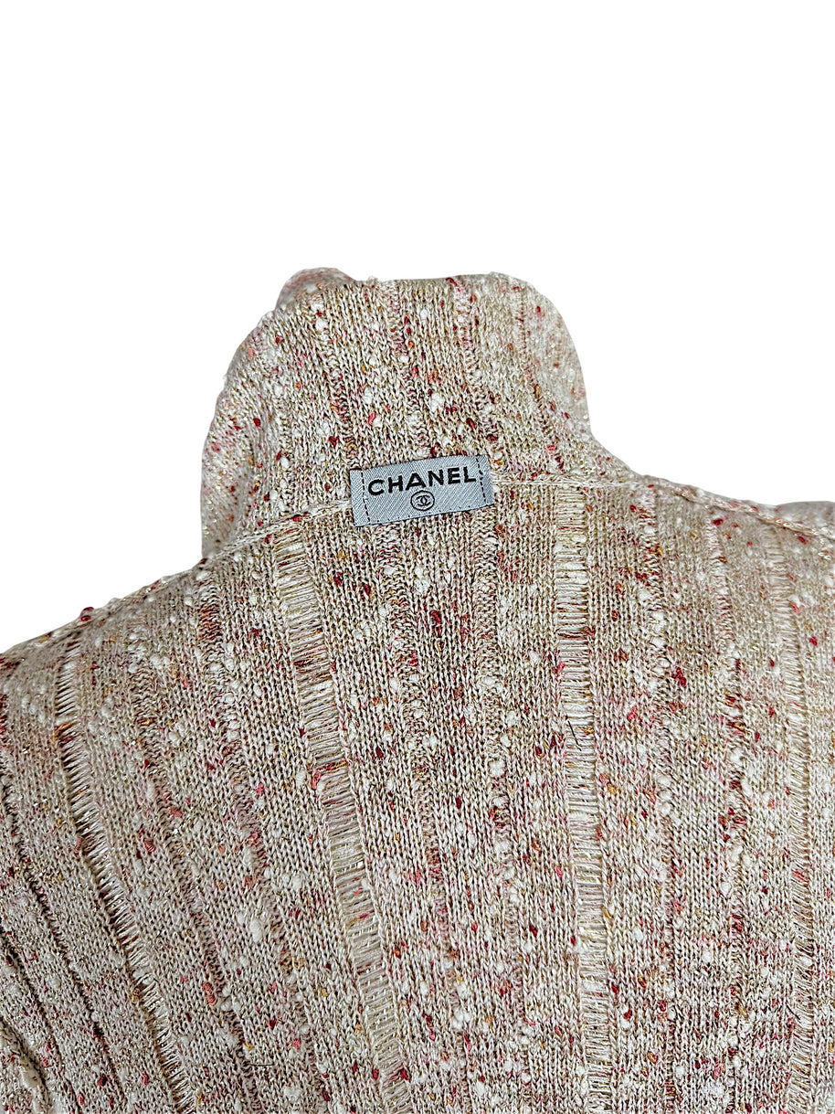 Vintage Chanel Spring 2006 06P textured knit cardigan interior showing Chanel designer label