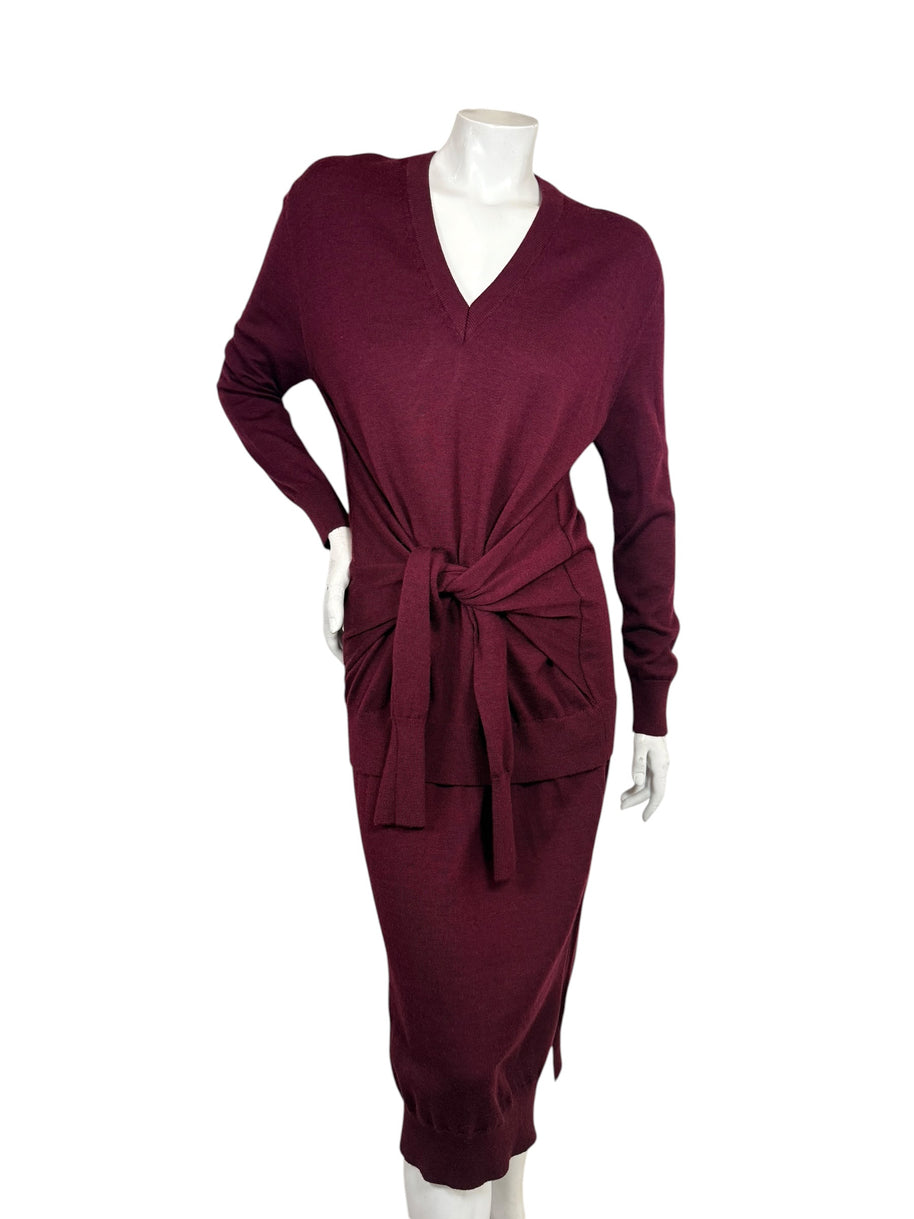 Chloé Fall 2019 Burnt Mahogany burgundy wool sweater midi dress featuring a V-neck, long sleeves and integrated tie-front waist, full front view.