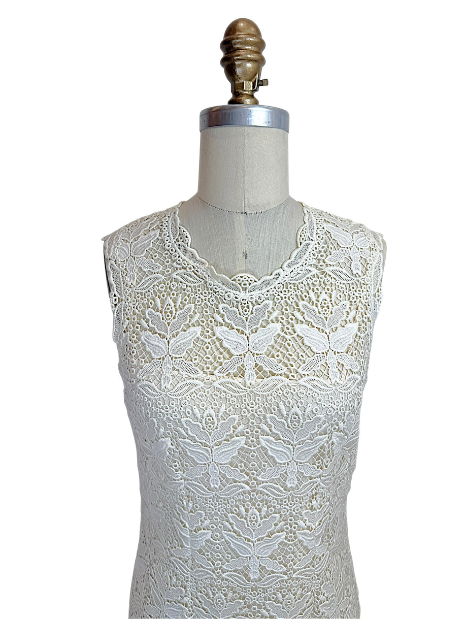 Emilio Pucci lace dress neckline detail scalloped edge floral lace ivory designer dress