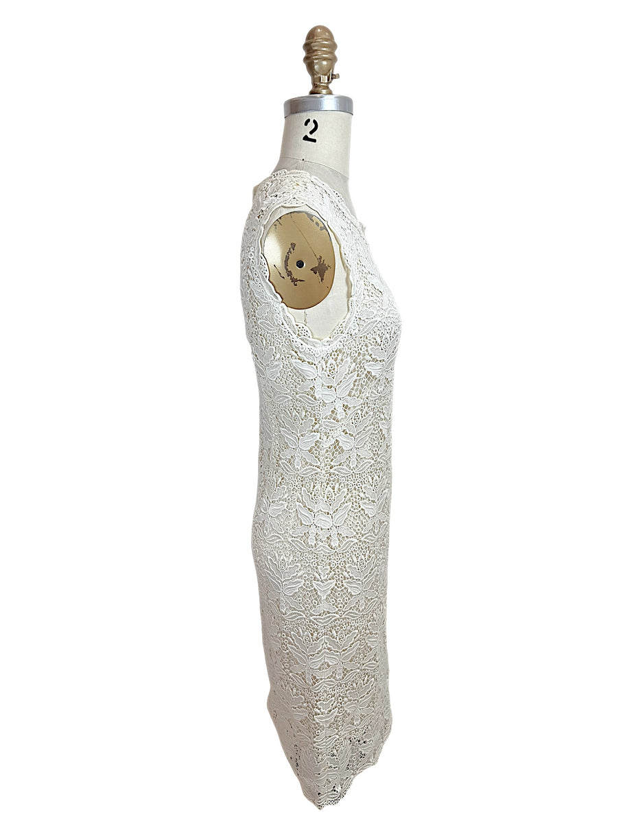 Emilio Pucci ivory lace dress side view fitted silhouette Italian designer lace dress