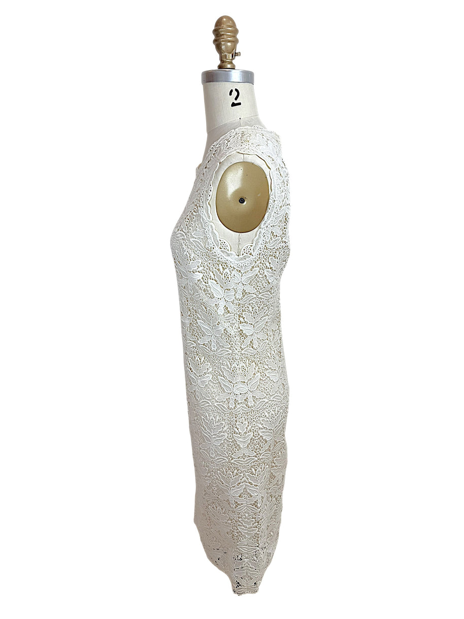 Emilio Pucci ivory lace dress side profile fitted silhouette sleeveless designer dress