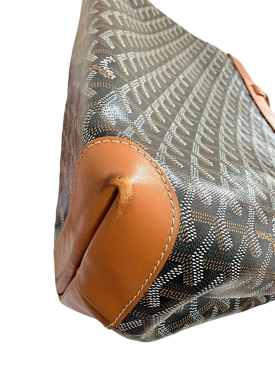 Detailed corner condition view of authentic Goyard Artois PM handbag showing minor leather rubbing consistent with use.