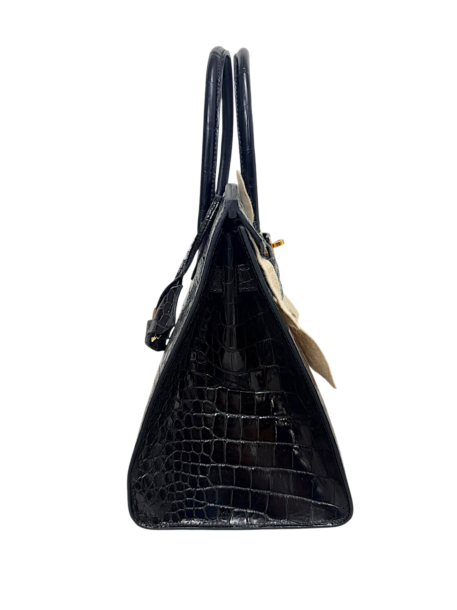 Right side profile of Hermès Birkin 30 Sellier black crocodile bag