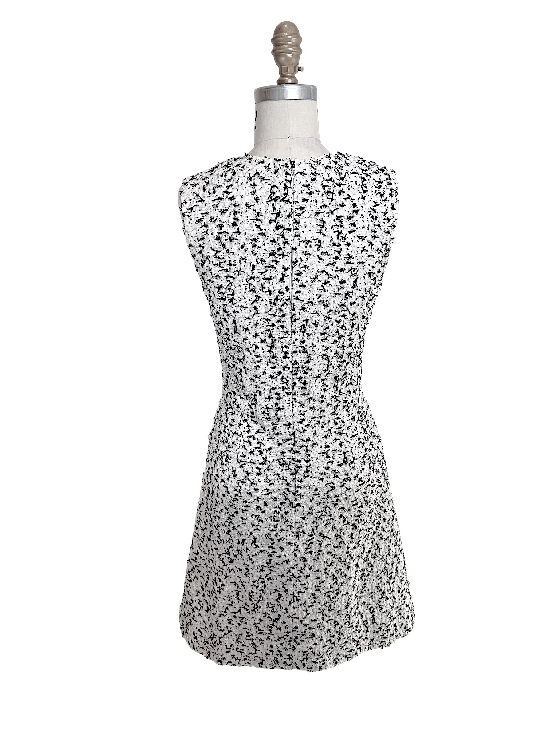 Oscar de la Renta 2015 tweed dress back view alternate angle black white fitted shape