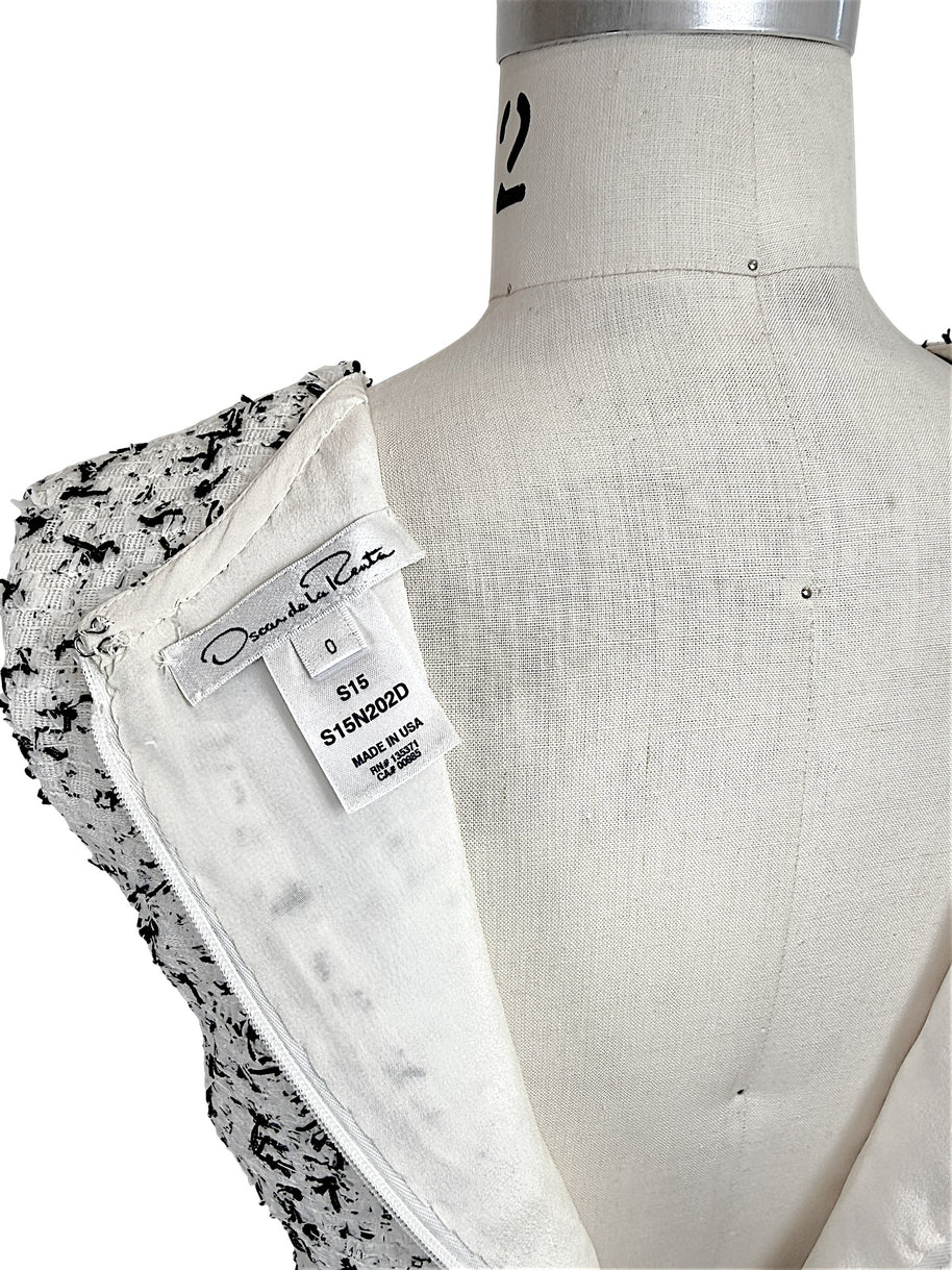 Oscar de la Renta dress label interior Spring 2015 size tag made in USA detail