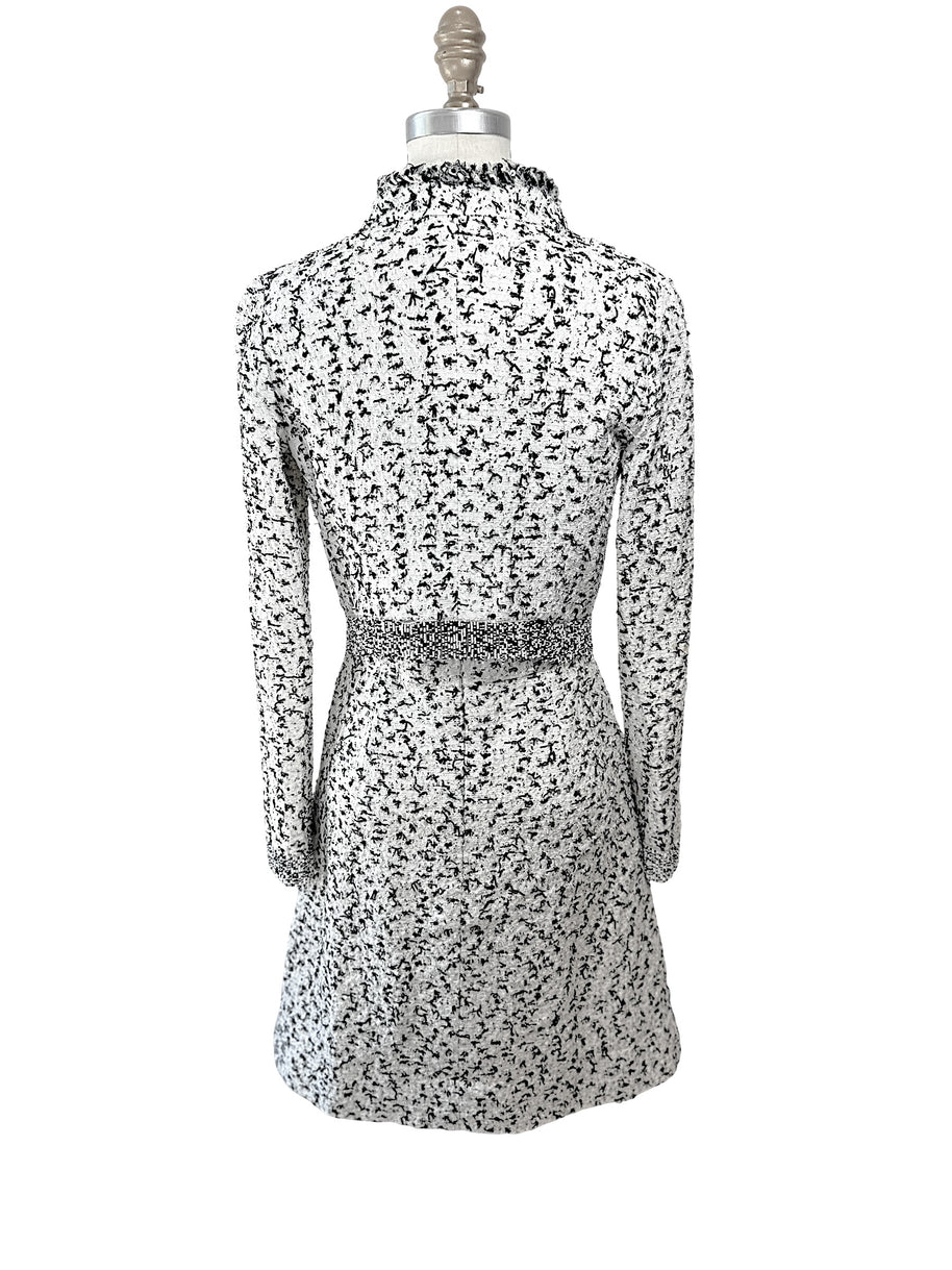 Oscar de la Renta Spring 2015 tweed jacket back view structured silhouette black white