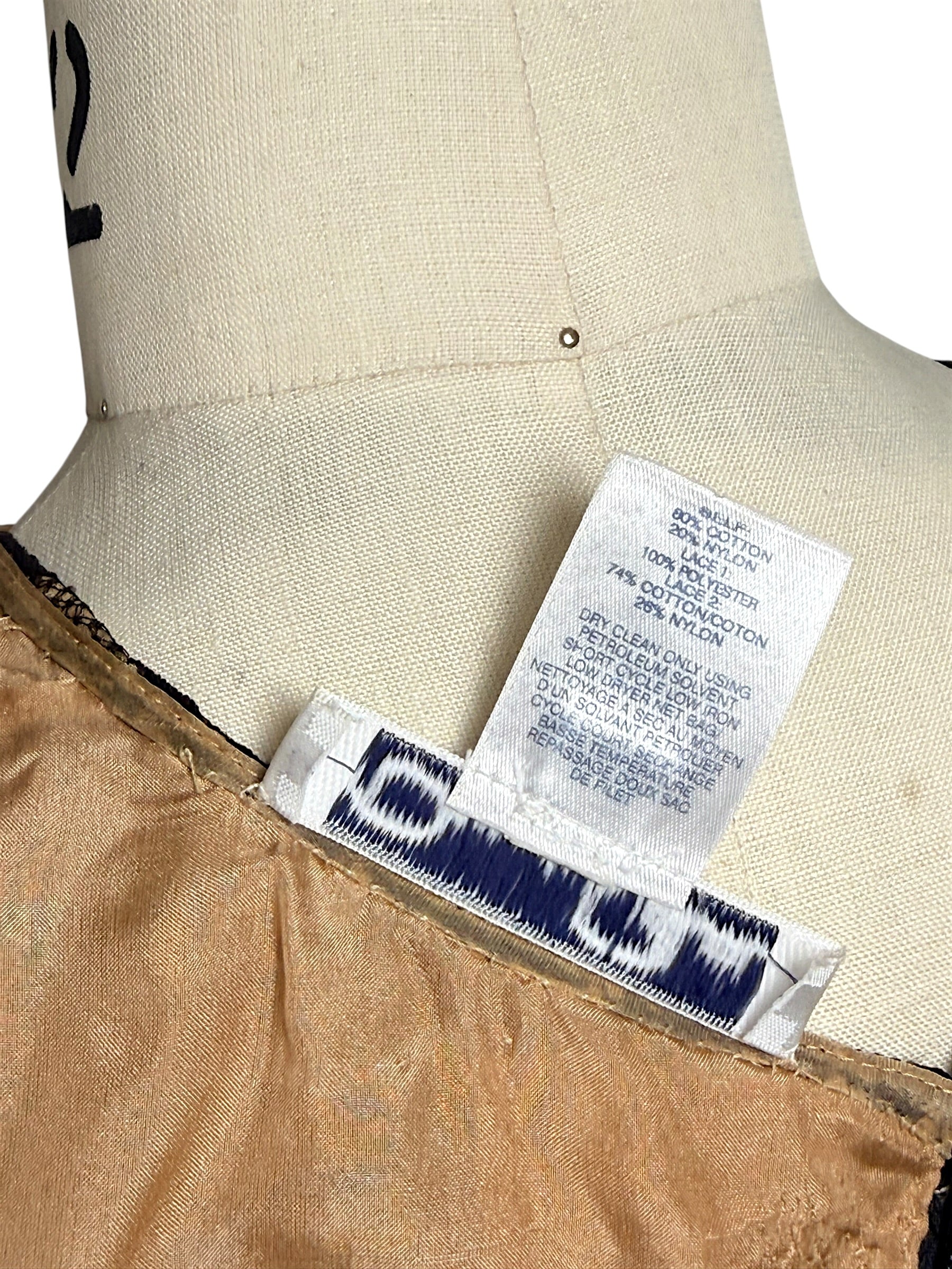 Oscar de la Renta fabric composition care tag