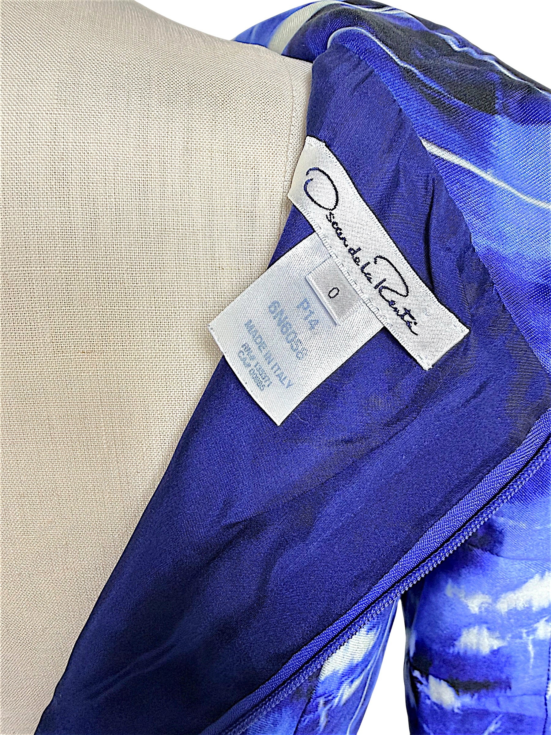 Oscar de la Renta designer label and size tag inside the Pre-Fall 2014 abstract blue dress, made in Italy, size 0.