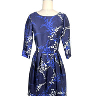 Oscar de la Renta Pre-Fall 2017 navy silk blend cocktail dress with cobalt blue and ivory laurel print front view