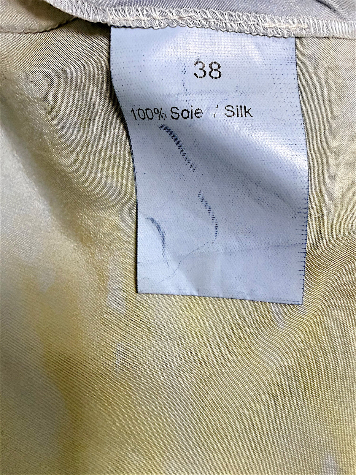 Sonia Rykiel dress composition label showing French size 38 and 100% Soie Silk