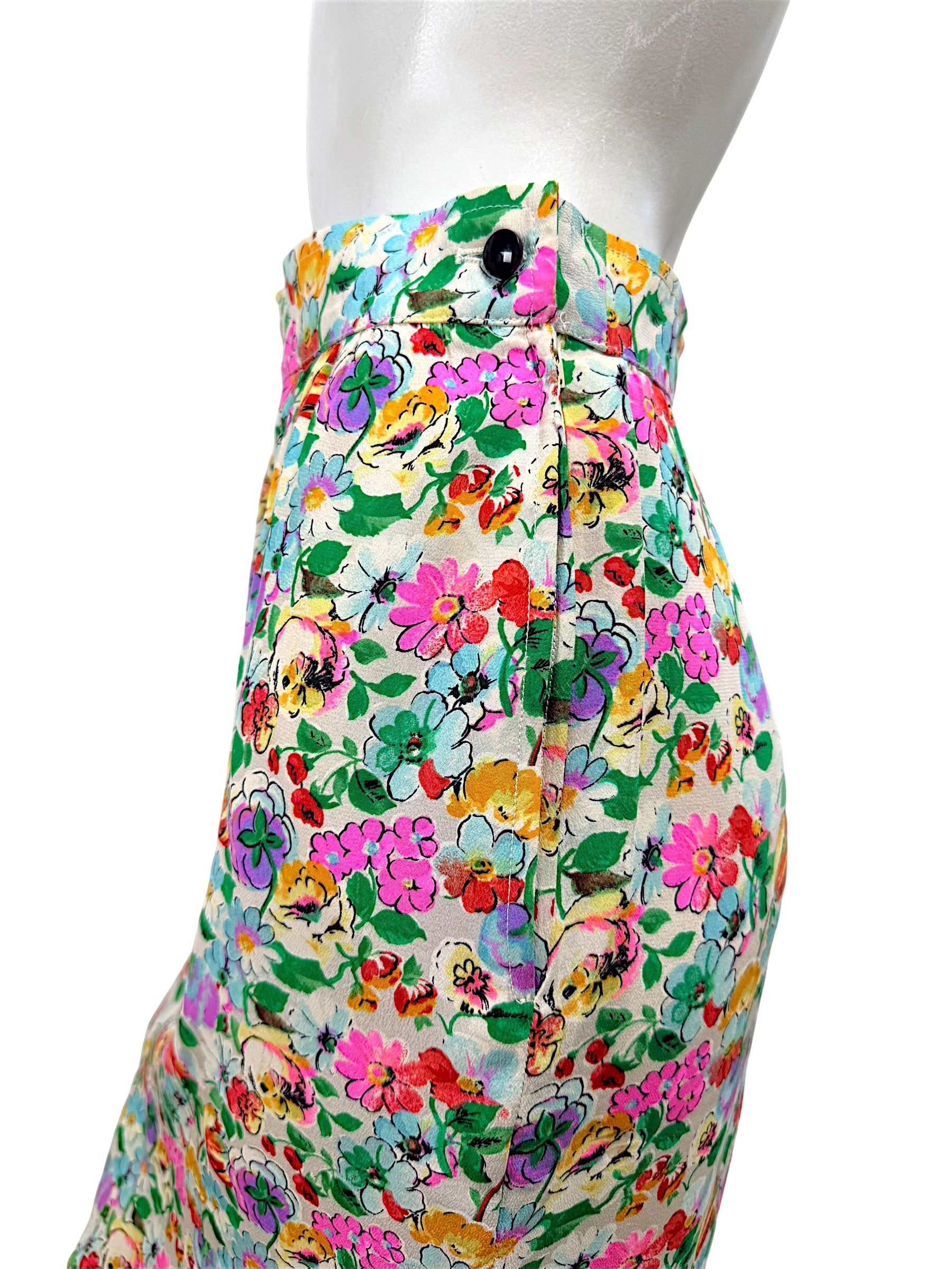 Side waistband detail Ungaro floral silk skirt with button closure