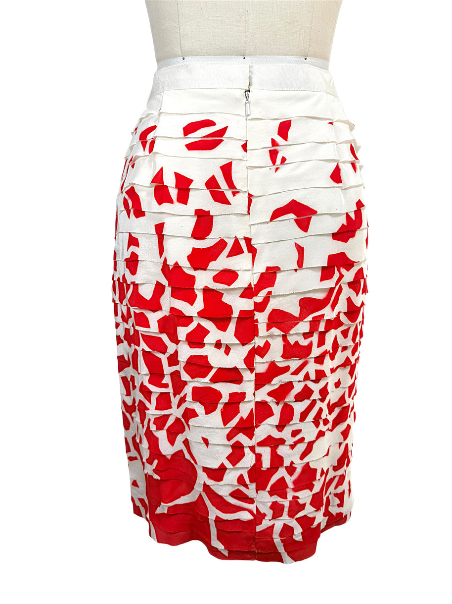Back view of vintage Oscar de la Renta ivory and red silk pencil skirt with sculptural layered ribbon construction